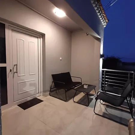 Angie's House * Sykia